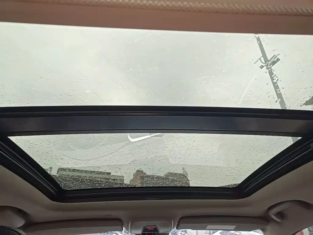 Photo 18 - Volvo XC60