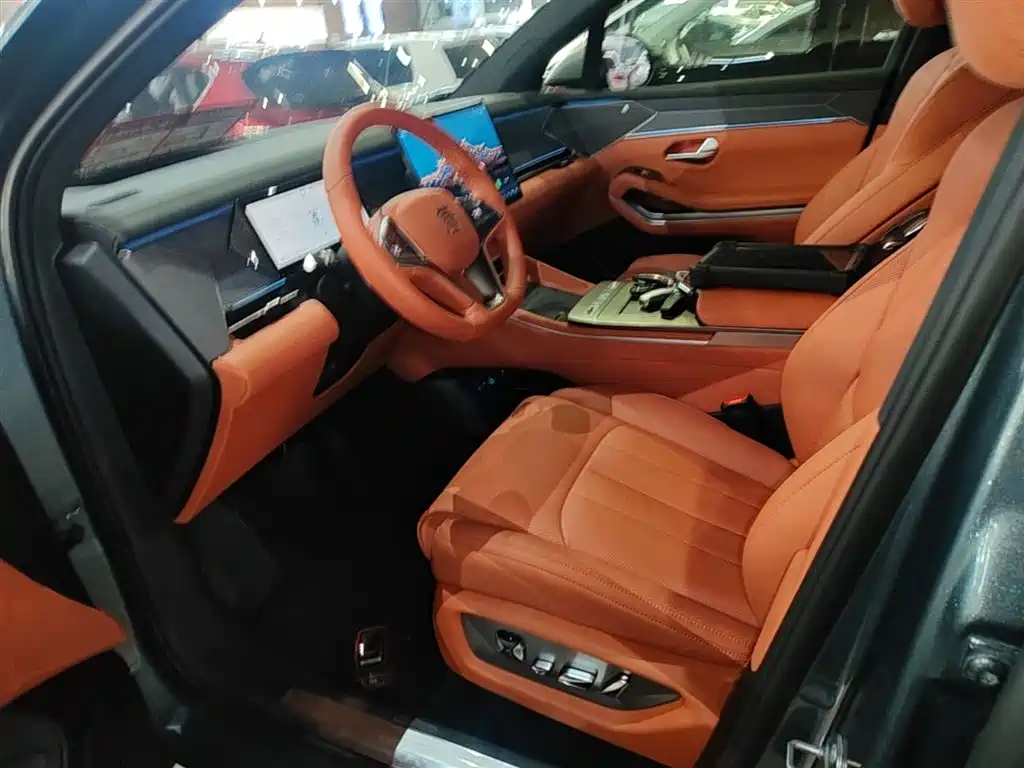 BYD Tang L 2025 DM 175KM Drone Player Edition фото 15
