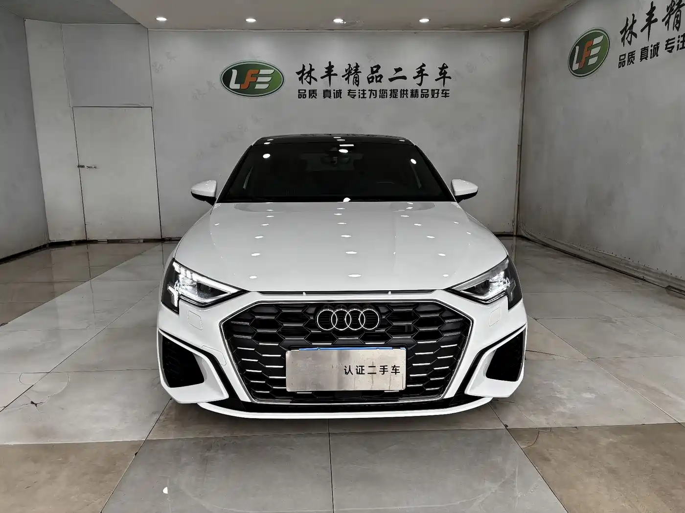 Audi A3 2024 Model A3L Limousine 35 TFSI Fashion Sport фото 2