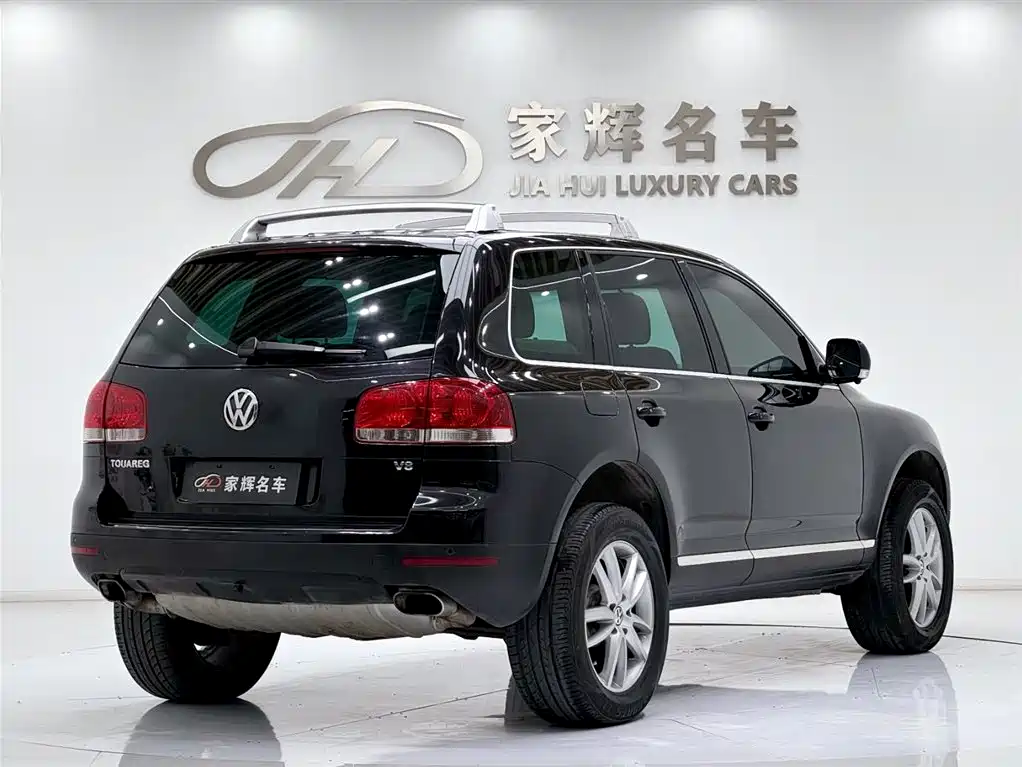 Volkswagen Touareg 2006 4.2L Premium Edition фото 7