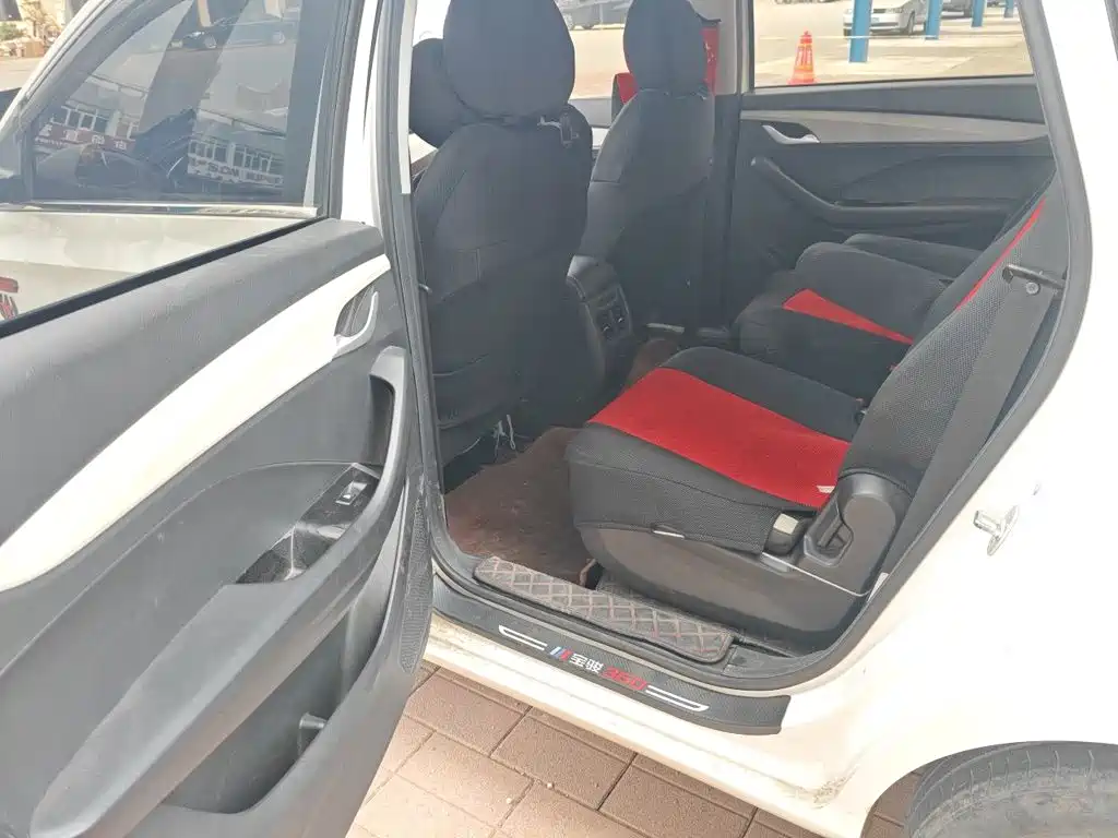 Baojun 360 2020 2019 Facelift 1.5L Manual Elite (China VI)