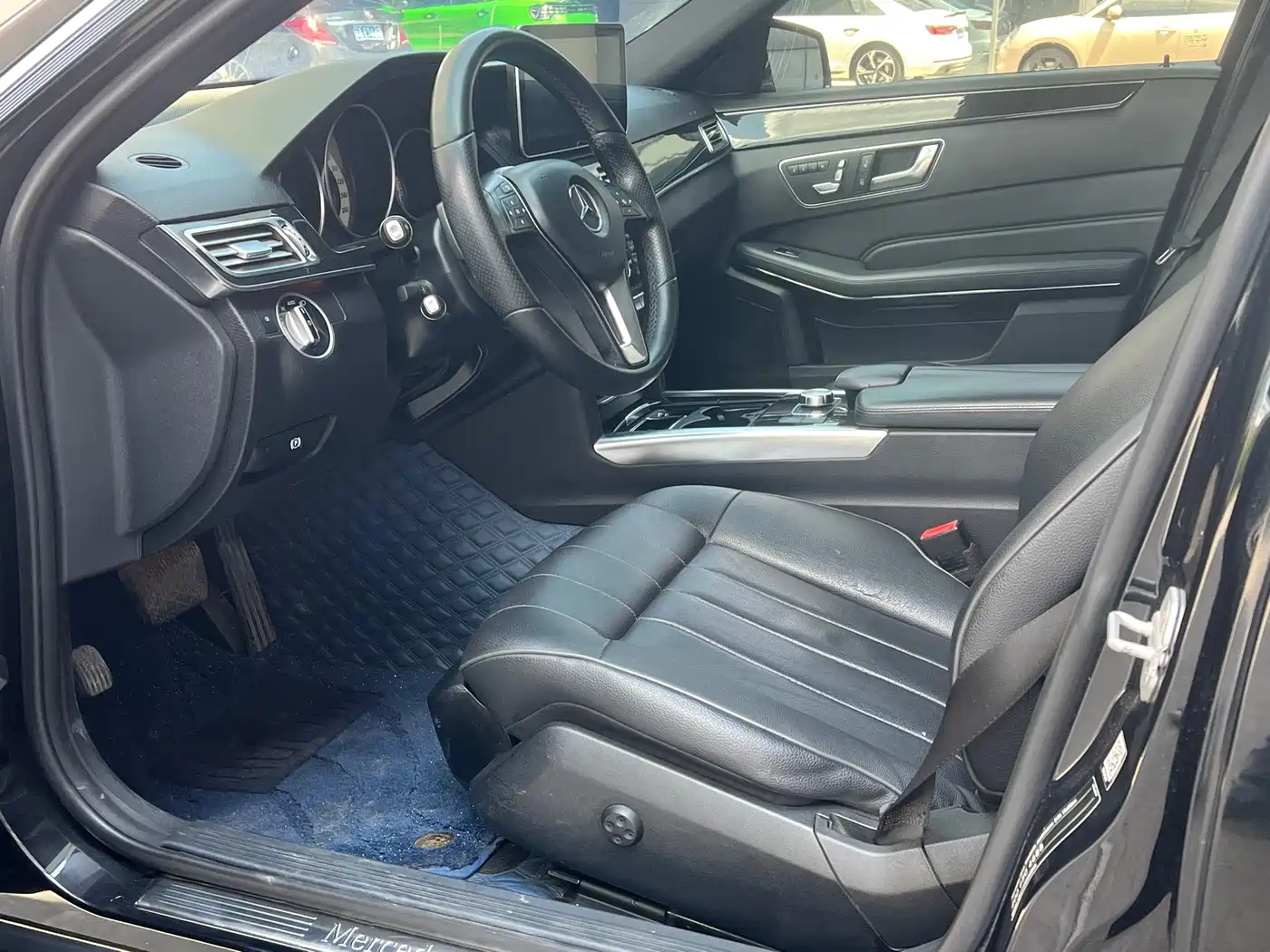 Mercedes-Benz E-Class 2015 E 260 L Sport фото 4