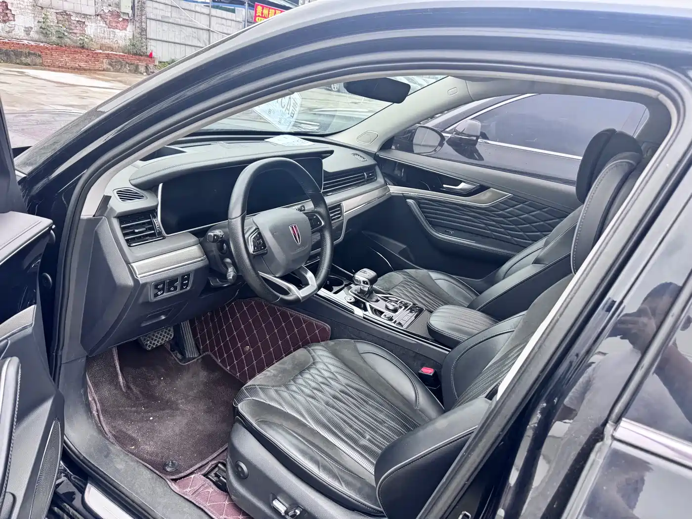 Hongqi HS5 2022 Facelift 2.0T Smart Flag Enjoyment AWD Edition фото 2