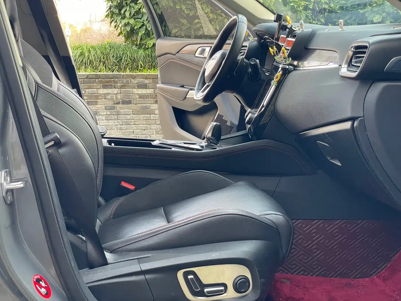 Lynk & Co 02 2018 Model 1.5T DCT 2WD Yao Pro Edition China V фото 8