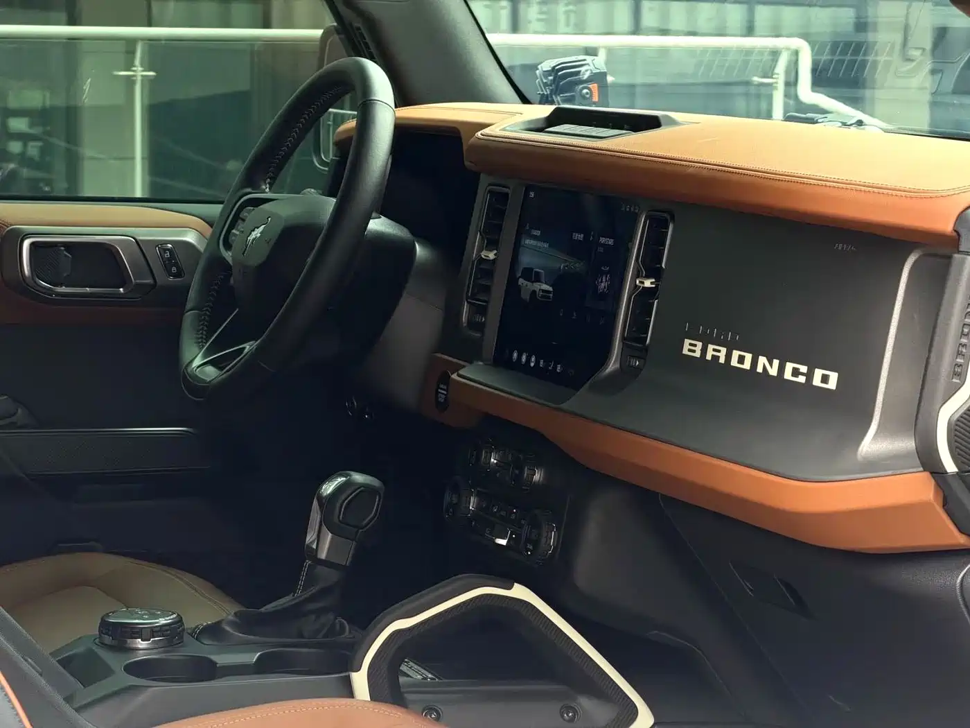 Ford Bronco 2024 2.3T Long Beach фото 4