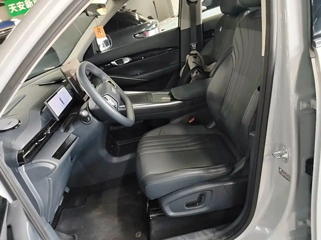 Geely Galaxy Galaxy E5 2024 2024 530km Explore+ Edition