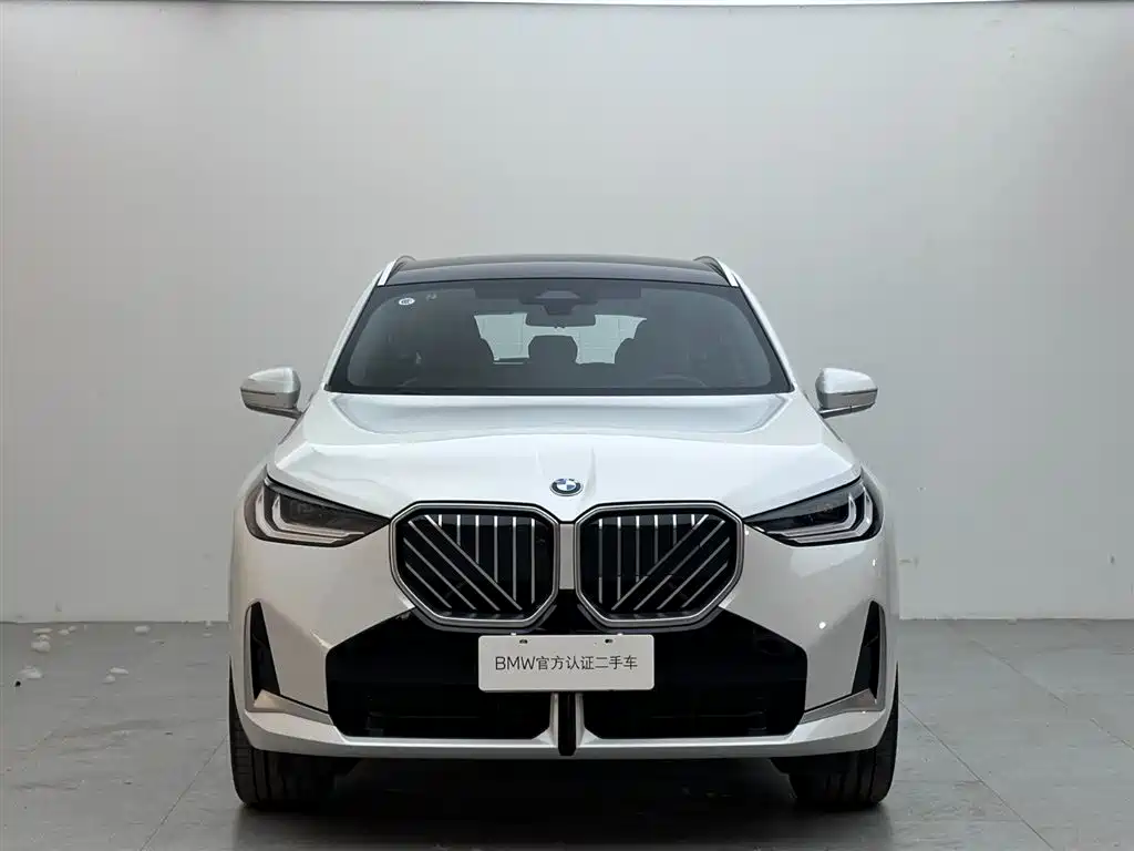 BMW X3 2025 xDrive30L Leading M Sport Package фото 2