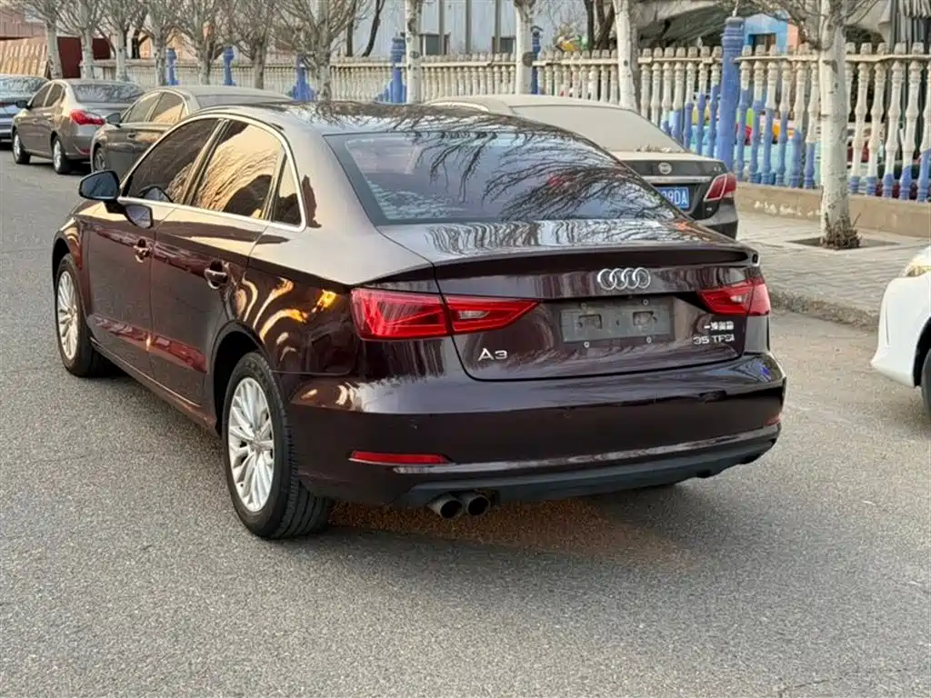 Audi A3 2014 Limousine 35 TFSI Auto Trend фото 5