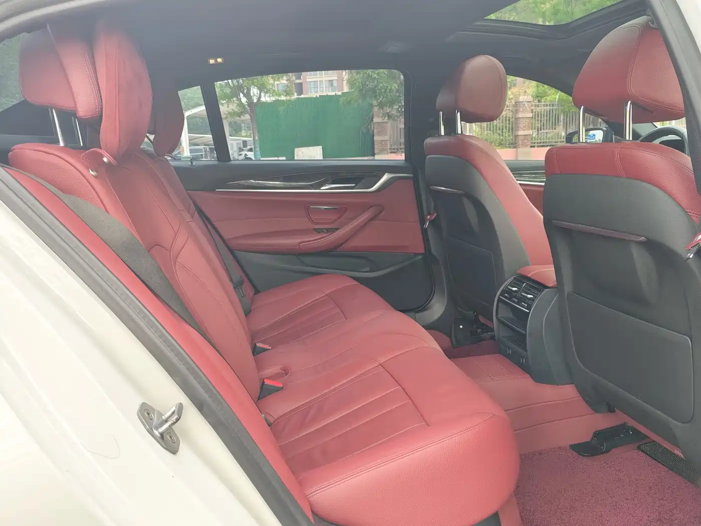 BMW 5 Series 2019 530Li Leading M Sport Package фото 6