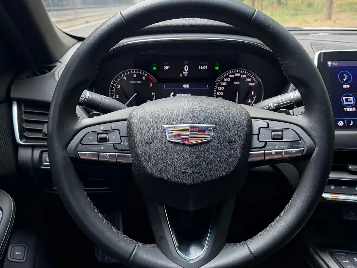 Cadillac CT5 2023 28T Luxury Style (Standard Edition) фото 7