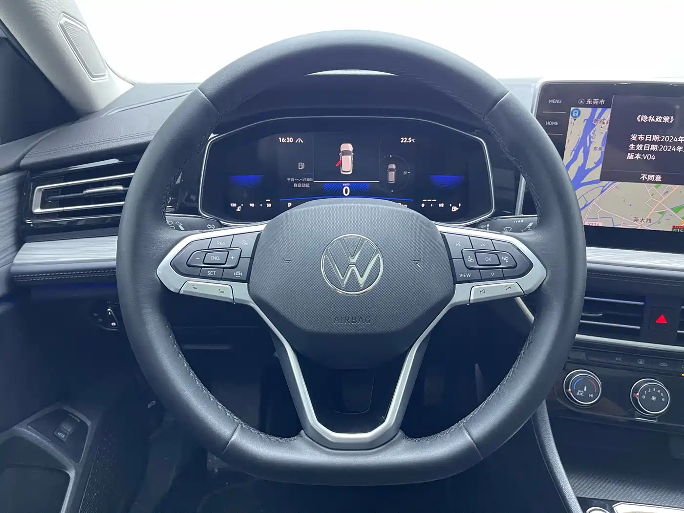 Volkswagen Sagitar 2024 300TSI DSG Surpass Edition фото 15