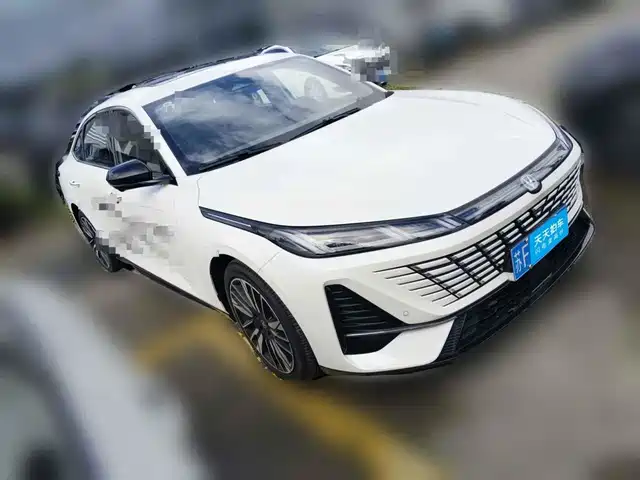 Changan Eado 2025 Model Year Facelift 1.5T 500Bar Premium Edition — фото 3