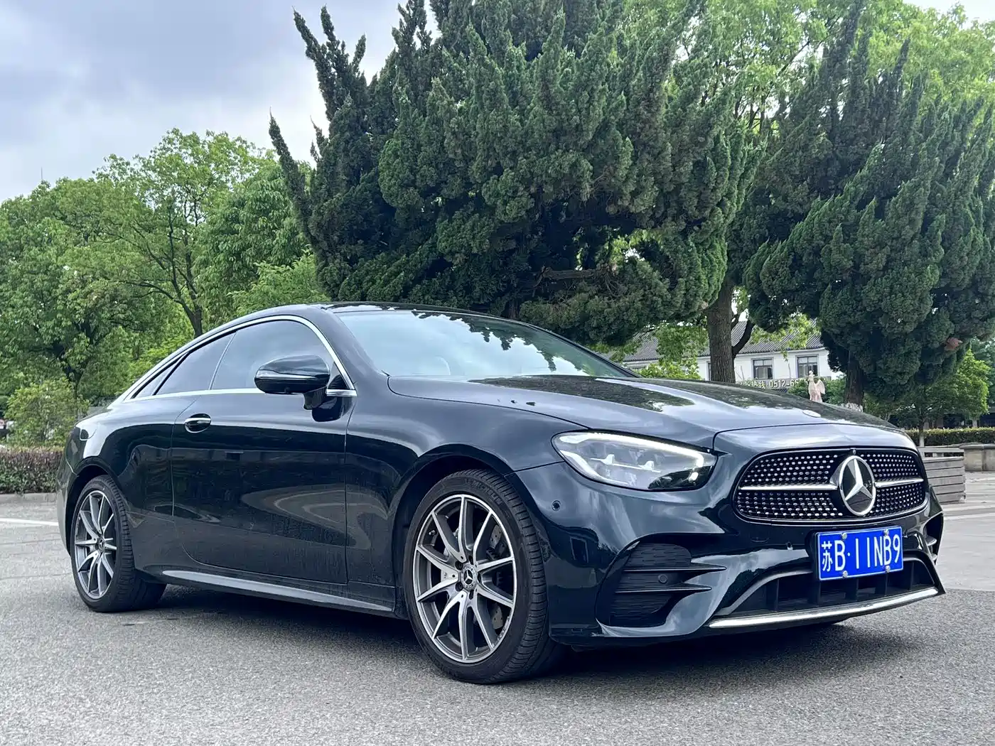 Mercedes-Benz E-Class (Import) 2023 E 260 Coupe фото 3