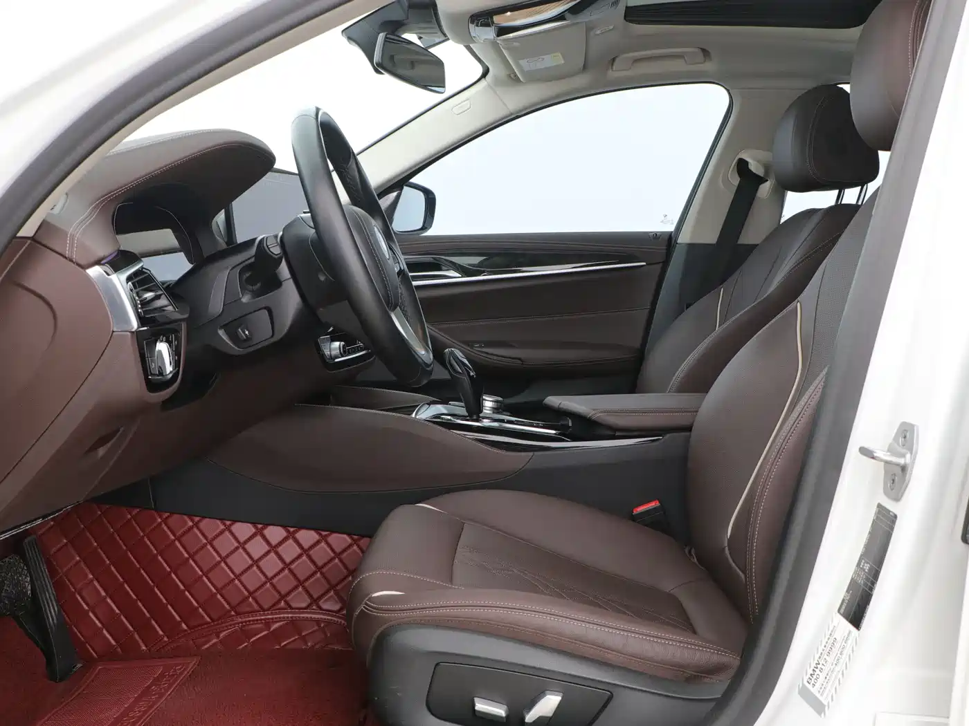 BMW 5 Series 2021 525Li M Sport Package фото 12