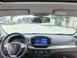 Фото 9 - Roewe 350