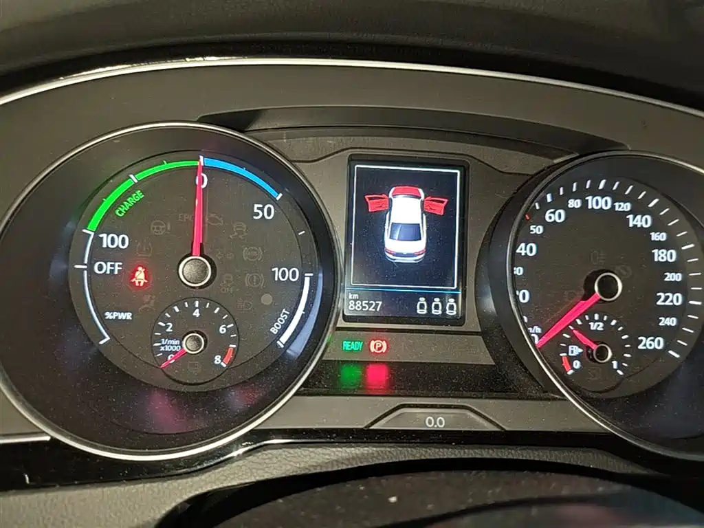 Volkswagen Magotan GTE Plug-in Hybrid 2020 GTE Luxury фото 12