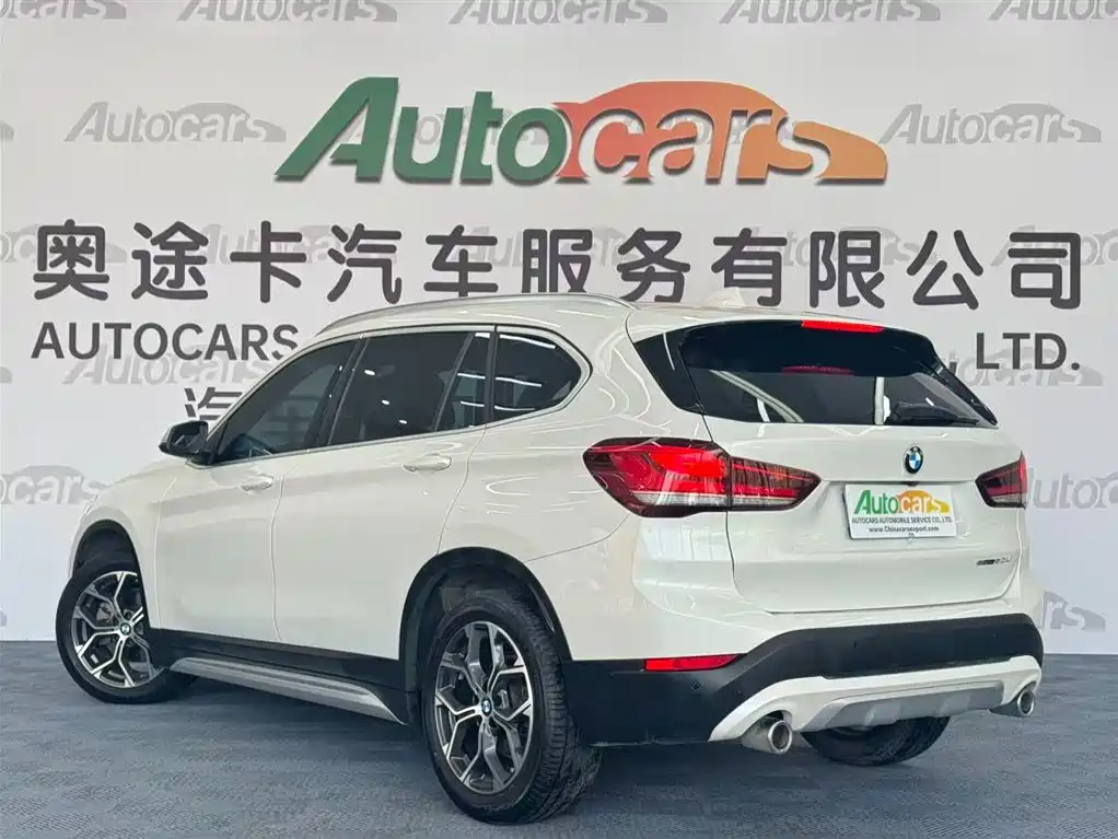 BMW X1 2022 sDrive20Li Premium фото 6