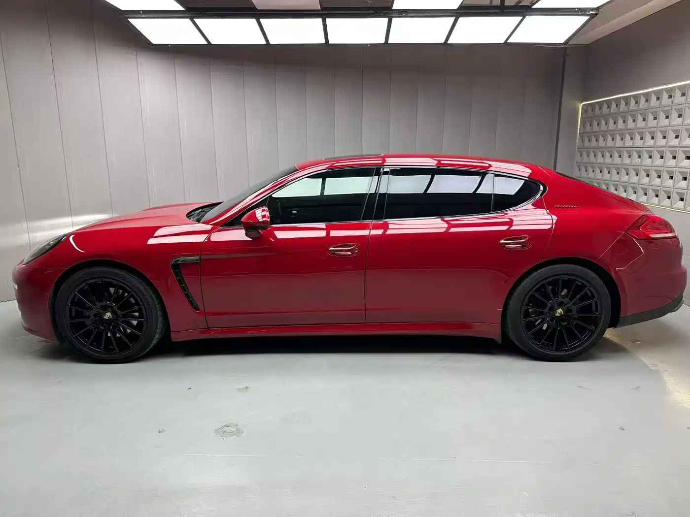 Porsche Panamera 2014 Panamera Executive 3.0T фото 2