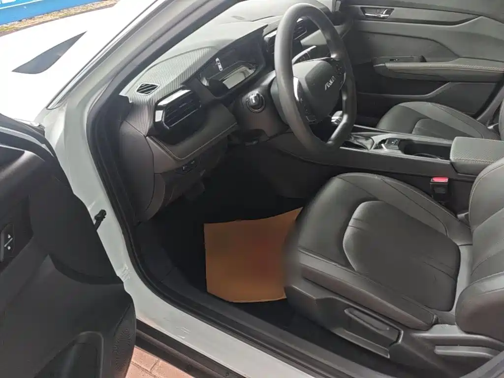 Dongfeng Aeolus Yixuan 2025 2025 1.5L Auto Luxury