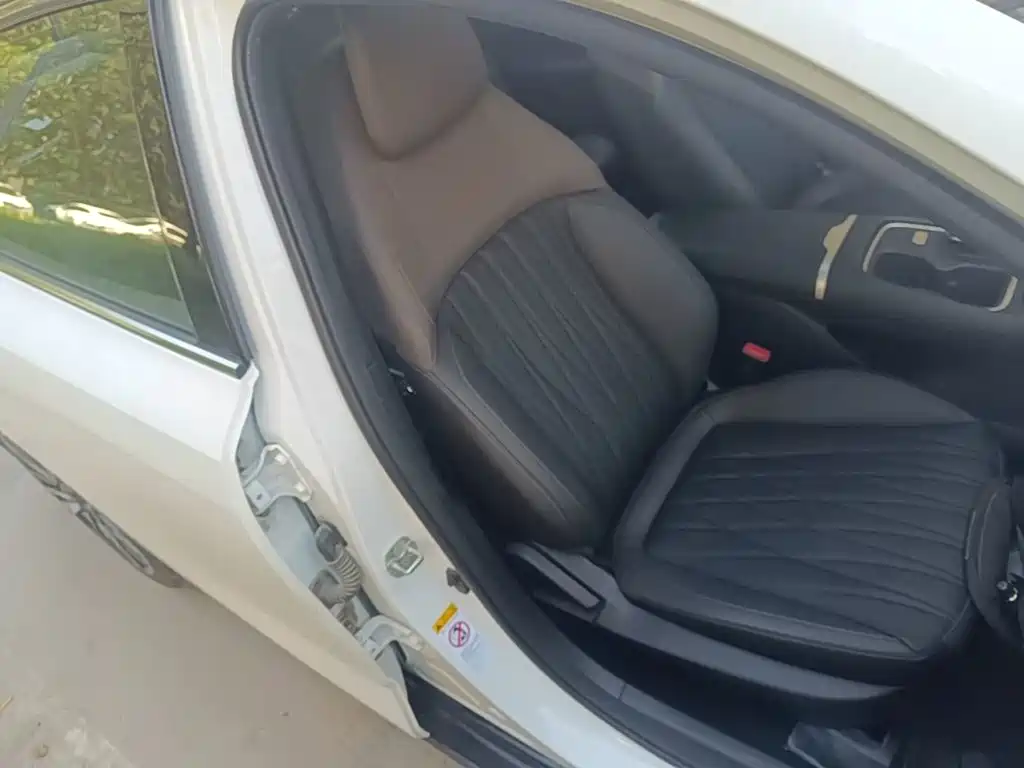 Changan Eado 2025 2025 Model Year Facelift 1.5T 500Bar Premium Edition
