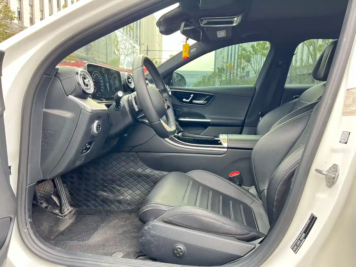 Mercedes-Benz C-Class 2022 C 260 L Sport Edition фото 4