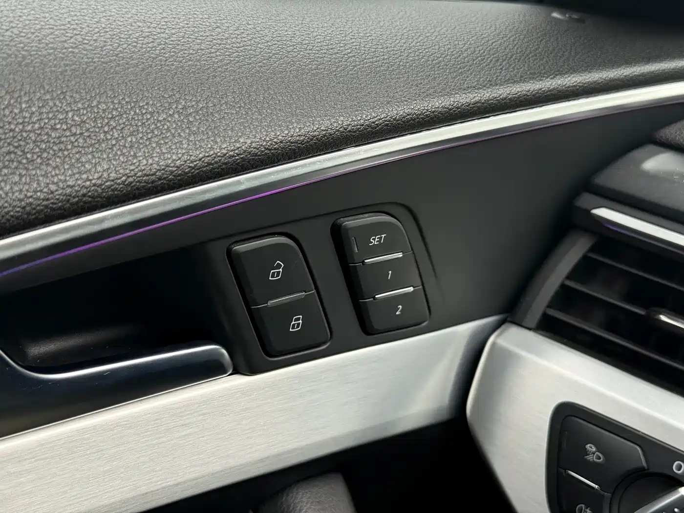 Audi A4L 2020 40 TFSI Fashion Elegance фото 12