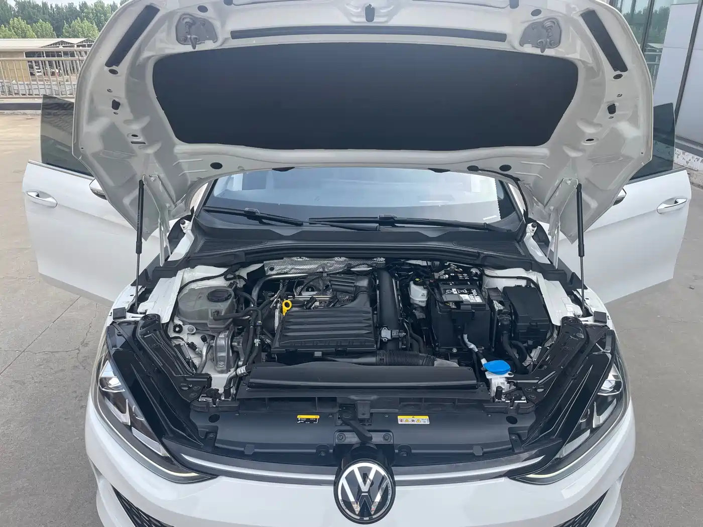 Volkswagen Lamando 2022 Lamando L 280TSI DSG Ultra Spicy Flagship фото 19