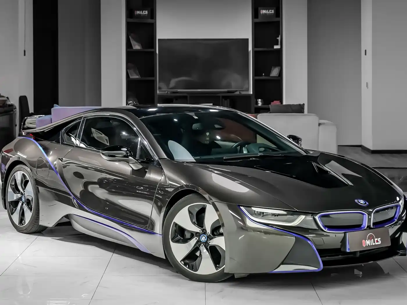 BMW I8