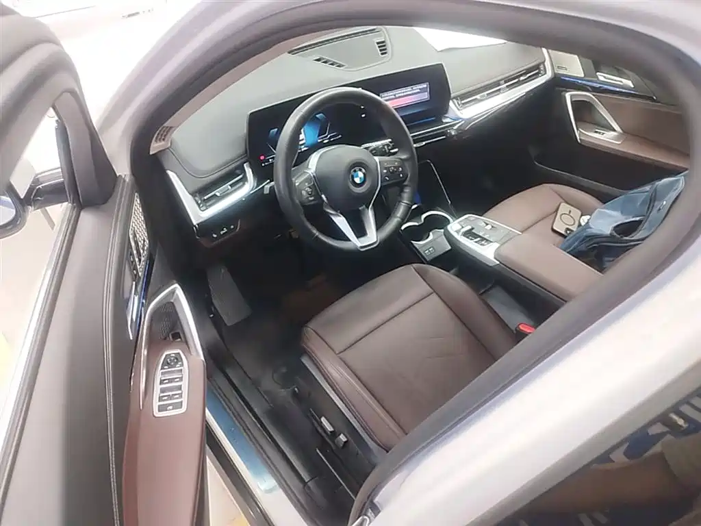 BMW X1 2023 sDrive25Li X Design Package фото 16
