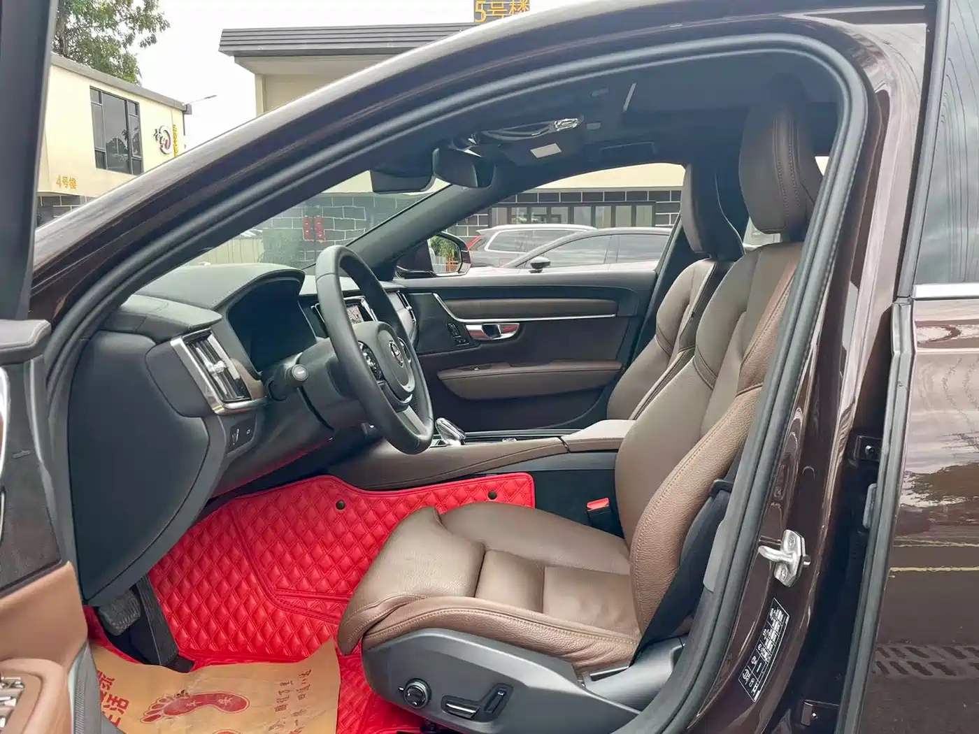 Volvo S90 2021 Model B5 Inscription Luxury Edition фото 11