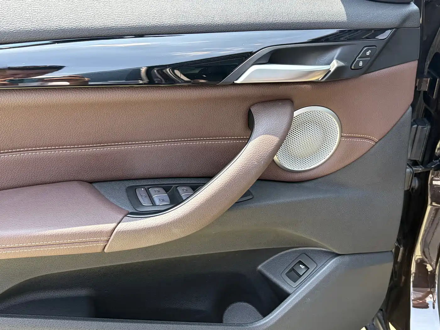 BMW X1 2021 sDrive25Li Leading фото 7