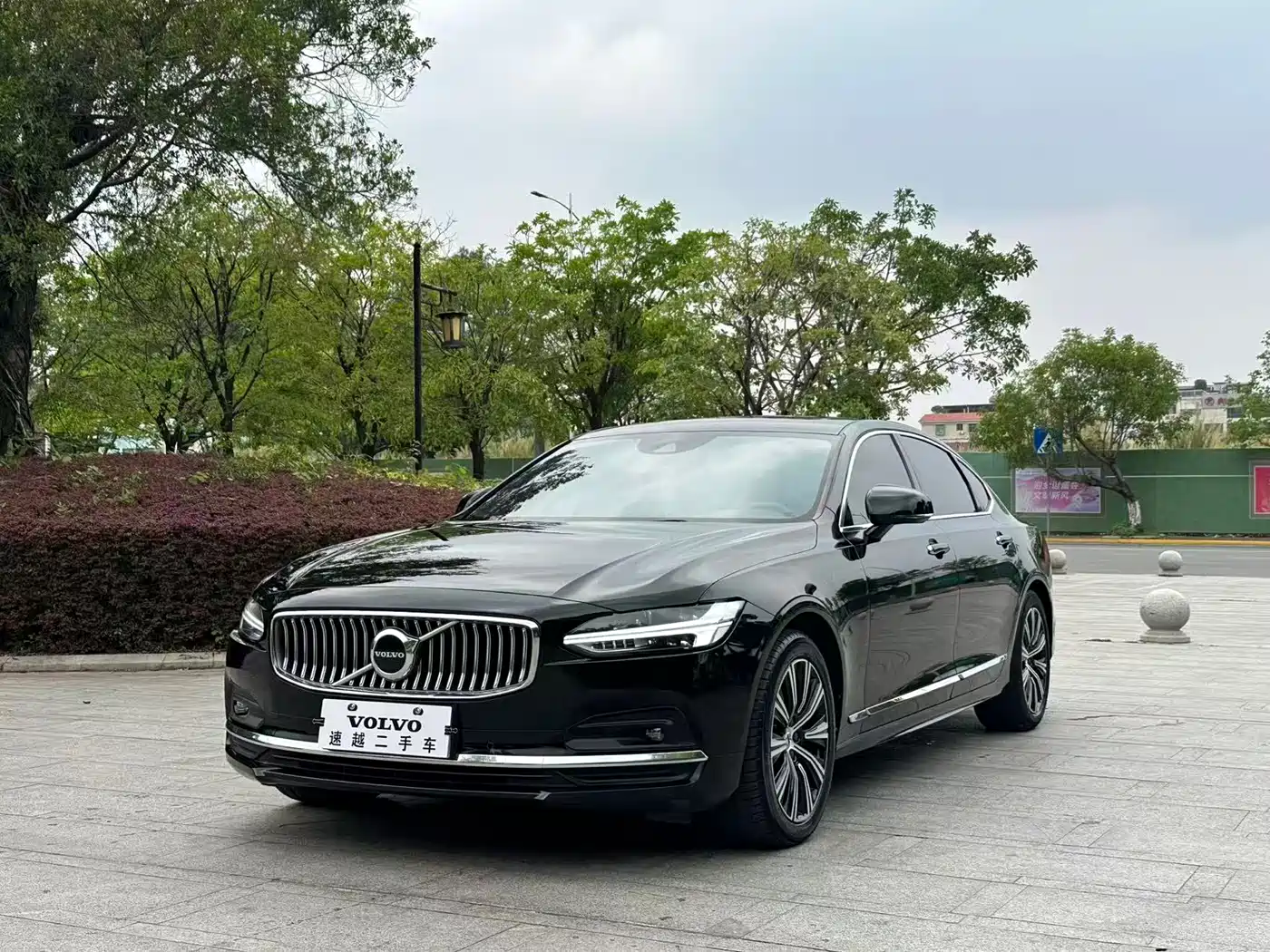 Volvo S90 2021 Model B5 Inscription Luxury Edition