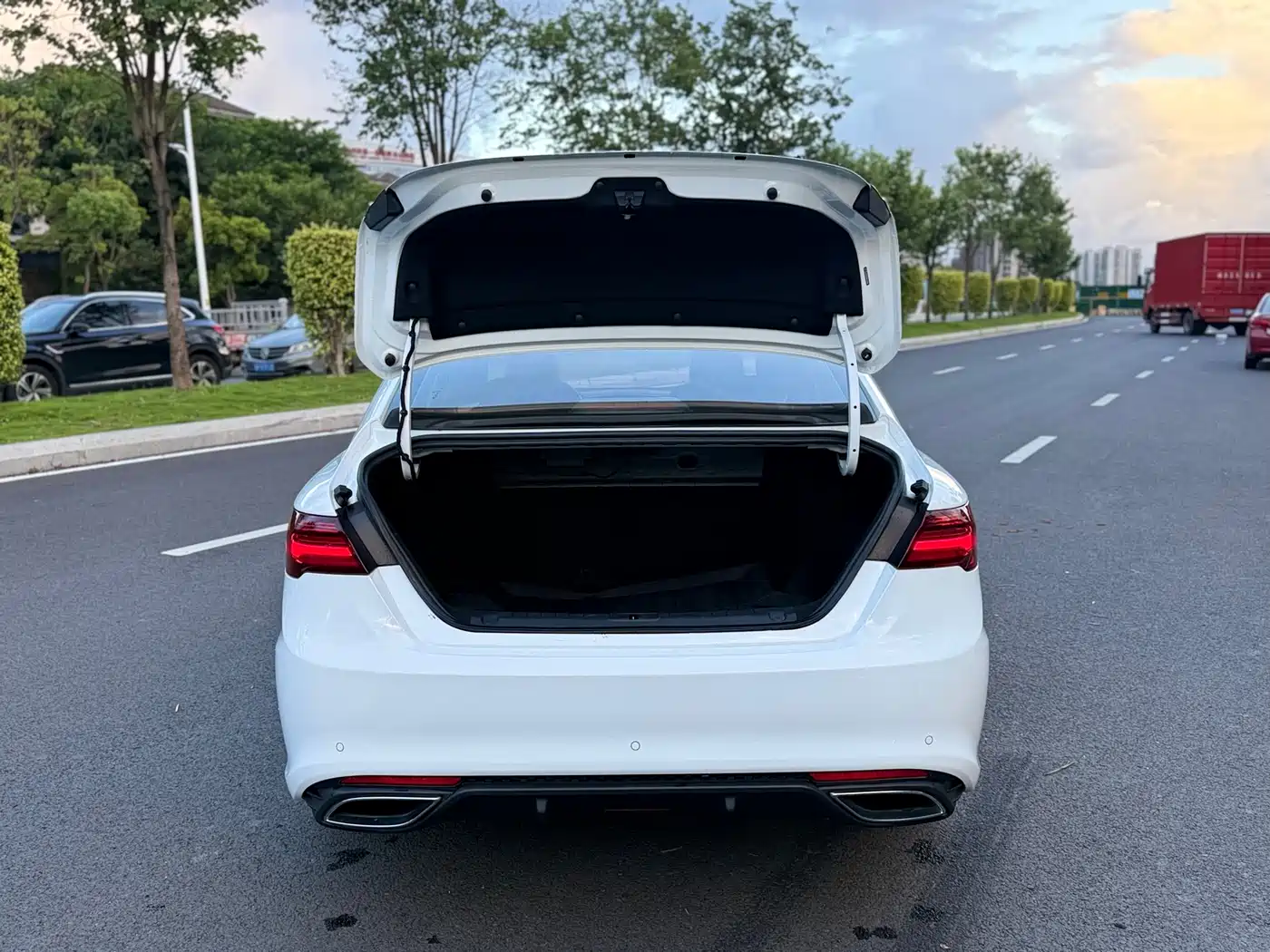 GEELY AUTOMOBILE BINRUI