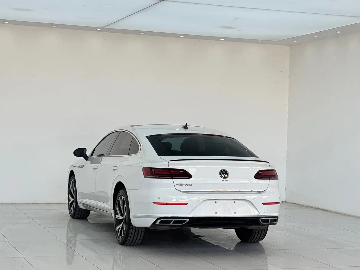 Volkswagen FAW-Volkswagen CC 2026 2026 330TSI Dazzling 30 Million Special Edition