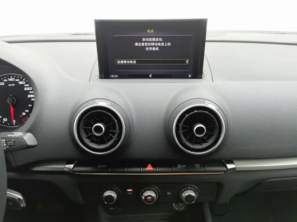  Audi Audi A3 2020 Sportback 35 TFSI Progressive Type China VI 12