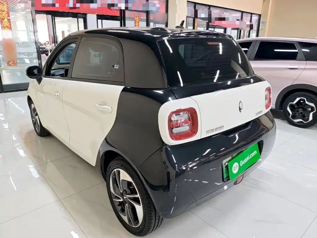 Ora Black Cat 2022 2022 351km Luxury (NMC)