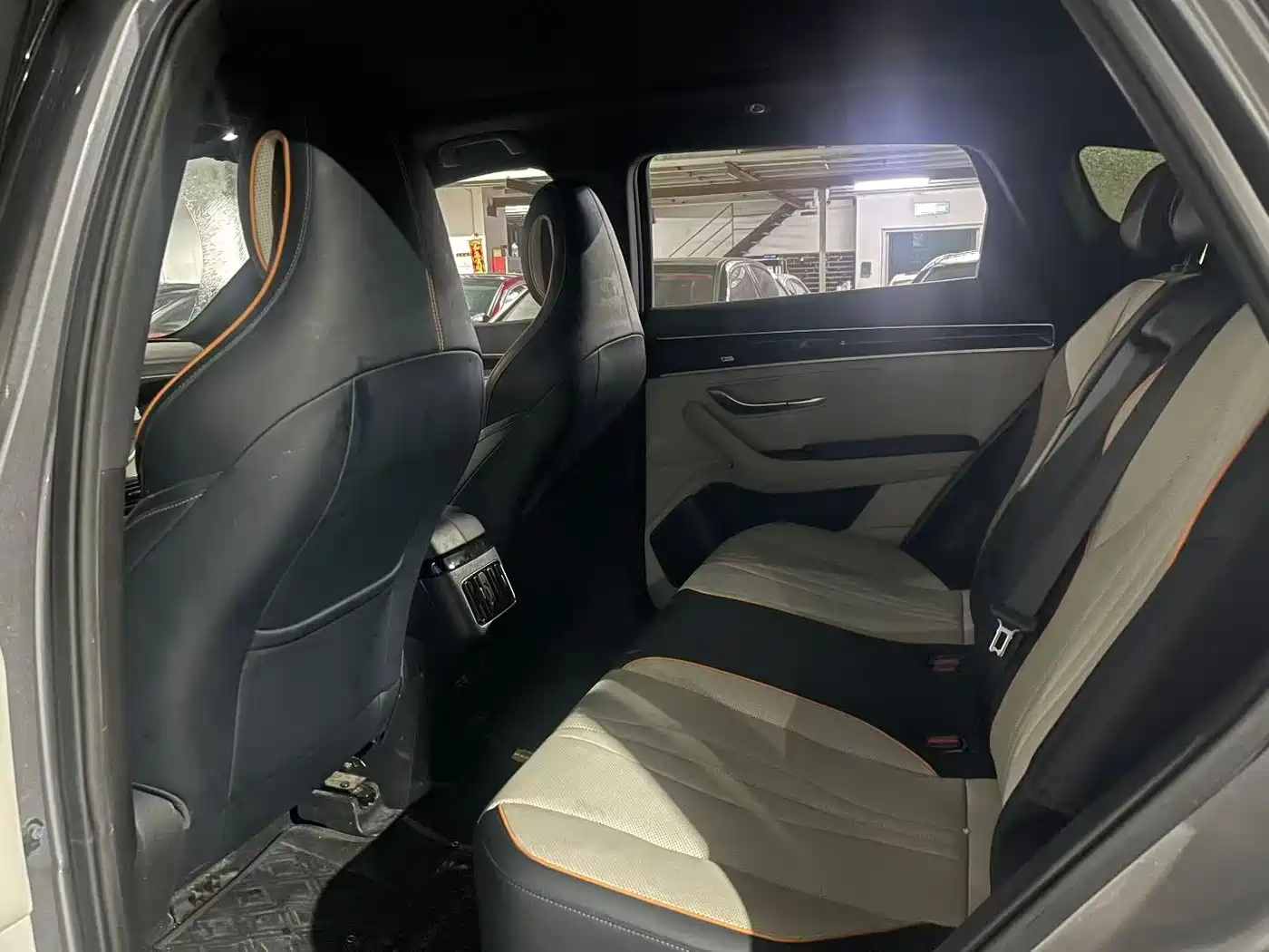 BYD Song PLUS PHEV 2021 DM-i 51KM Honor фото 7