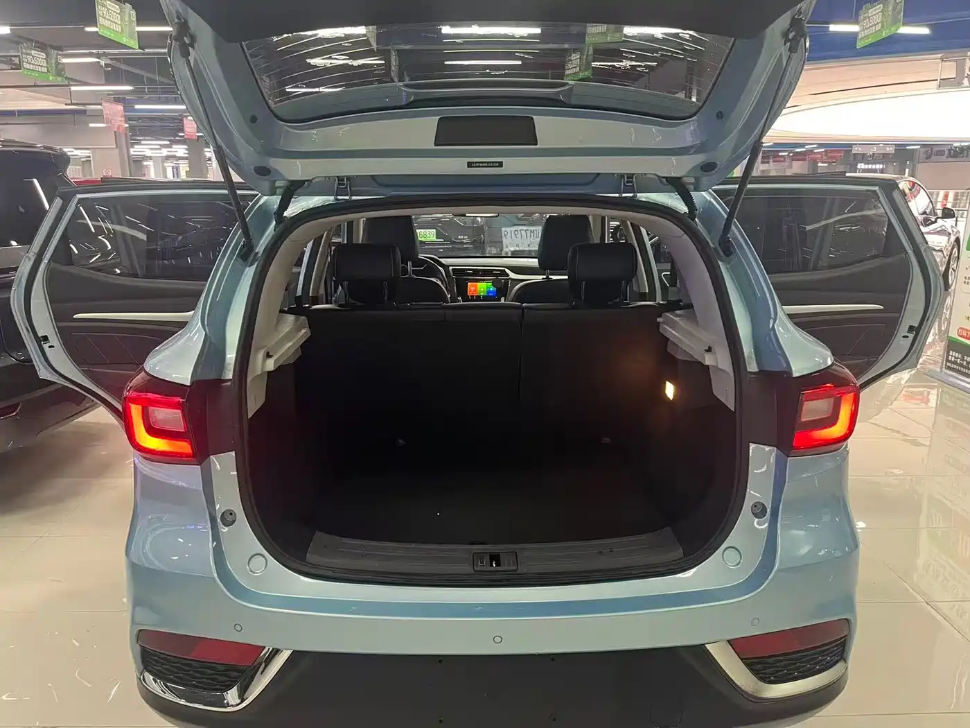 MG EZS Pure Electric 2019 2019 E-Plus Edition