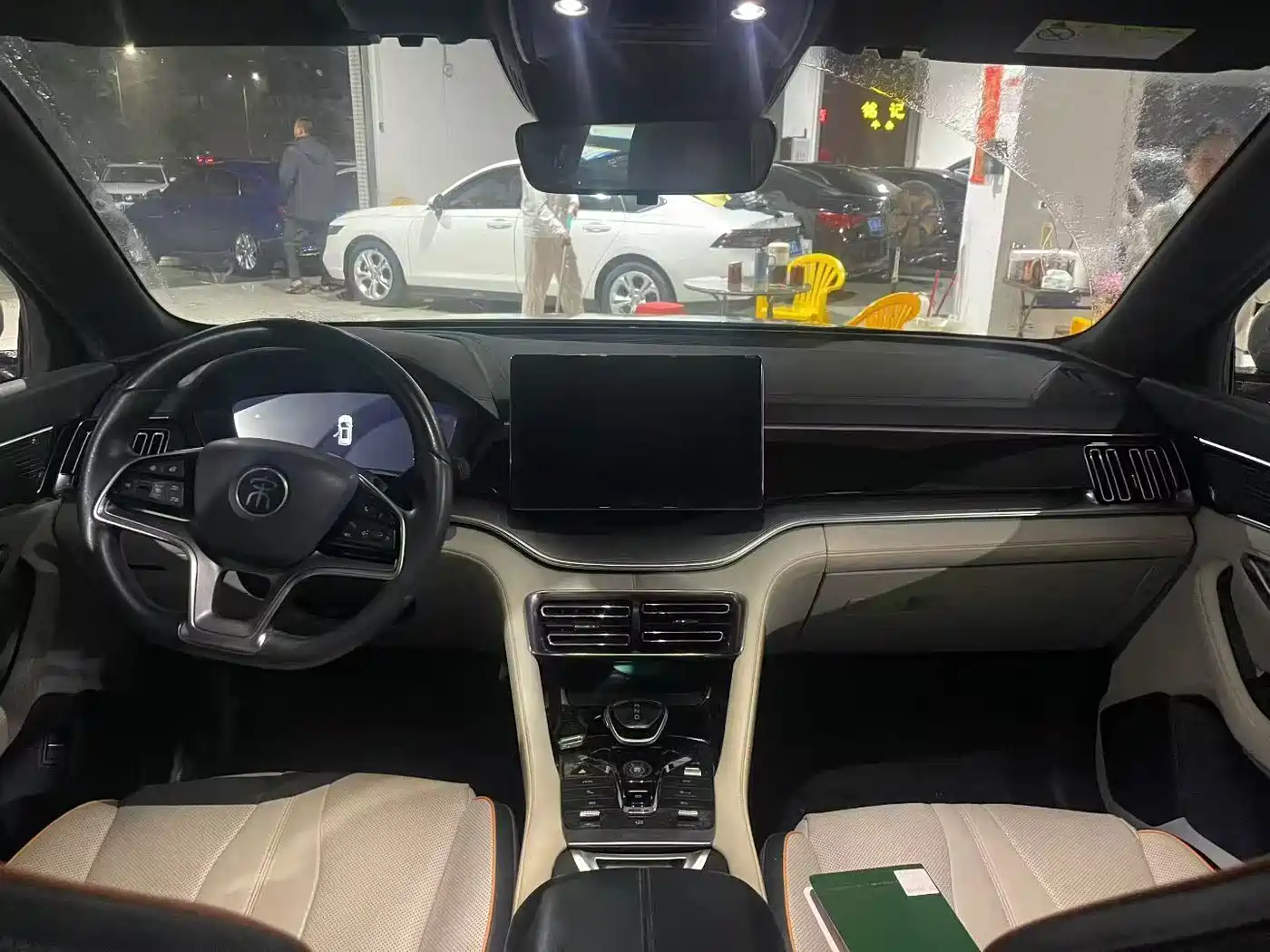 BYD Song PLUS PHEV 2021 DM-i 51KM Honor фото 8