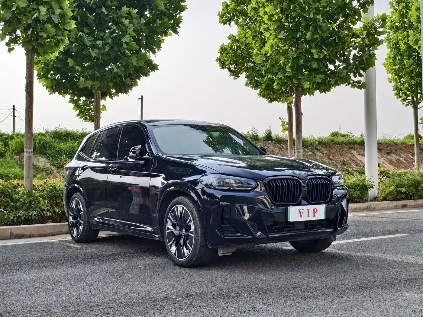 BMW iX3 2024 Innovation Leader фото 3
