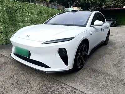 NIO ET5