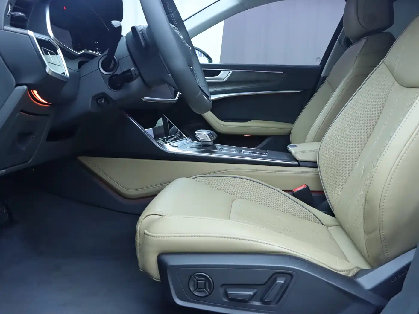 Audi A6L 2021 55 TFSI quattro Premium Elegance фото 5