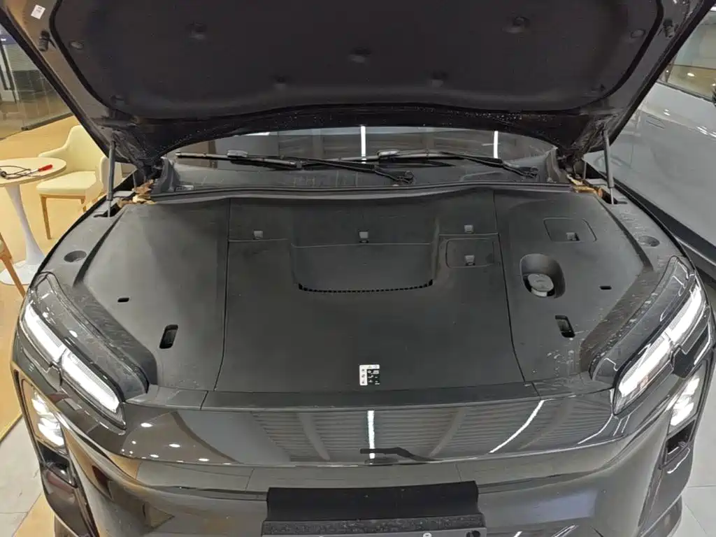 Фото 20 - NIO EC6