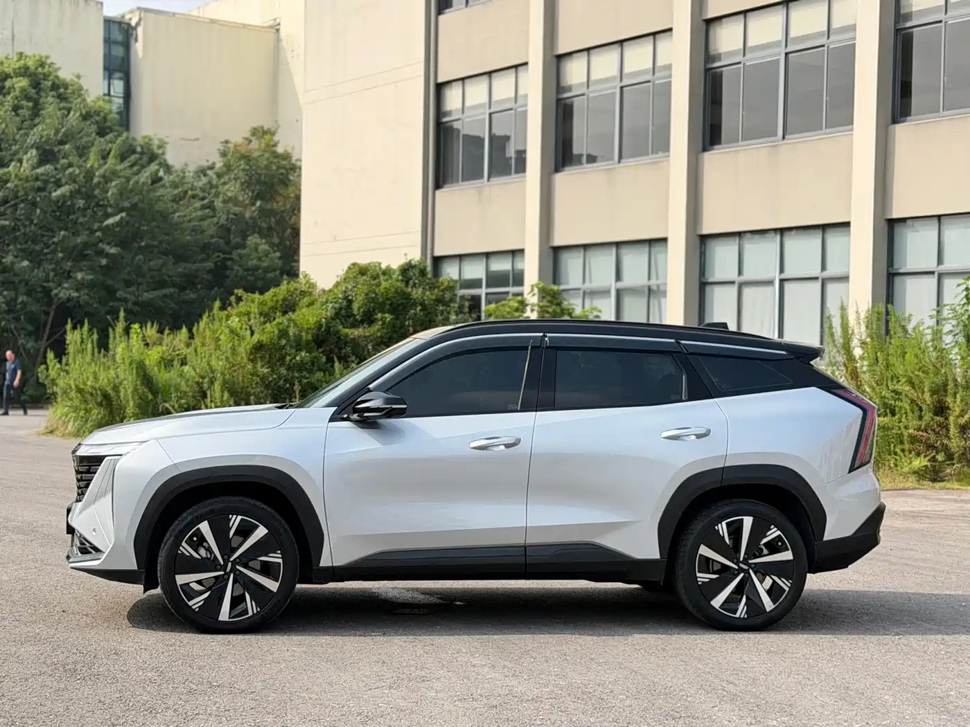 Geely Atlas L 2023 2023 2.0TD DCT Premium Model