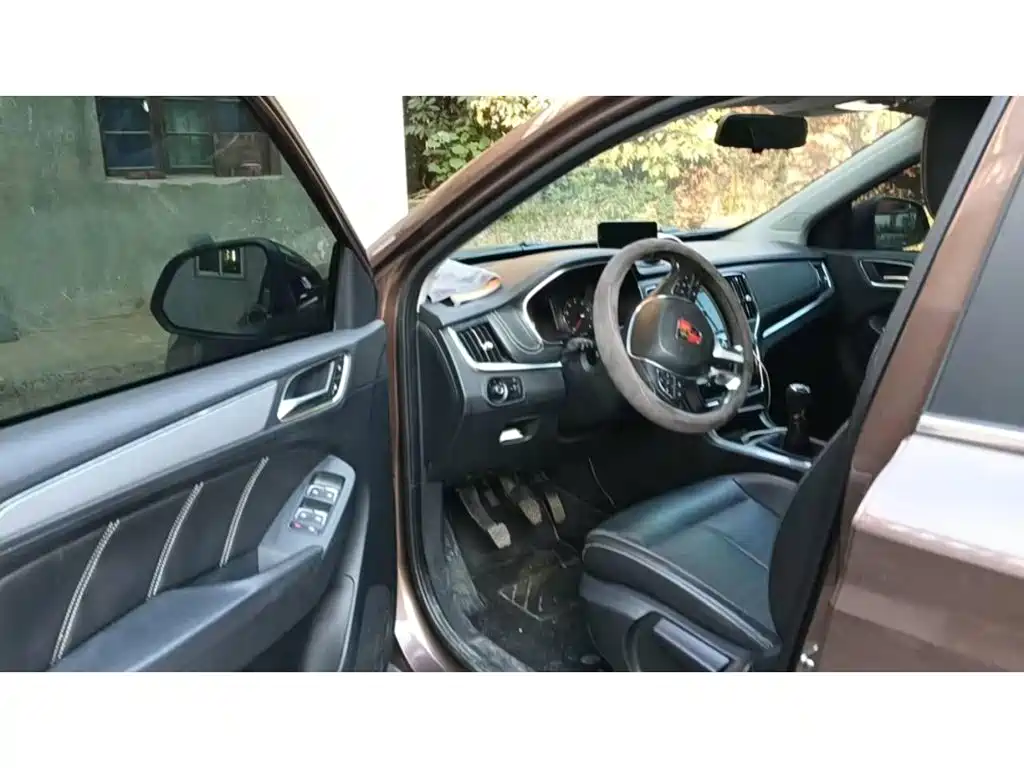 Фото 3 - Roewe RX5