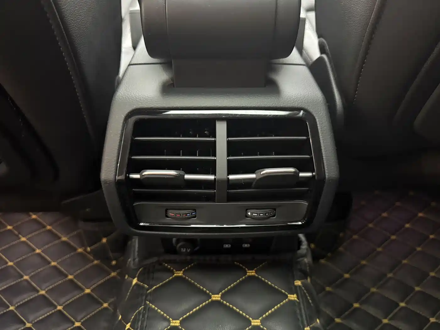 Audi Q3 2023 35 TFSI Fashion Dynamic (1.4T) фото 12