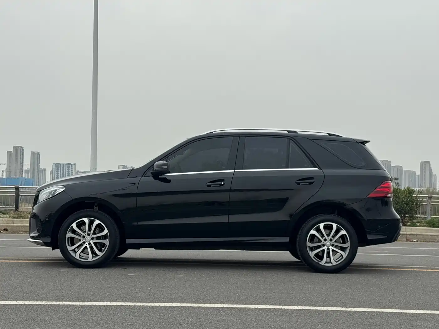 Mercedes-Benz GLE 2016 GLE 320 4MATIC Dynamic фото 7