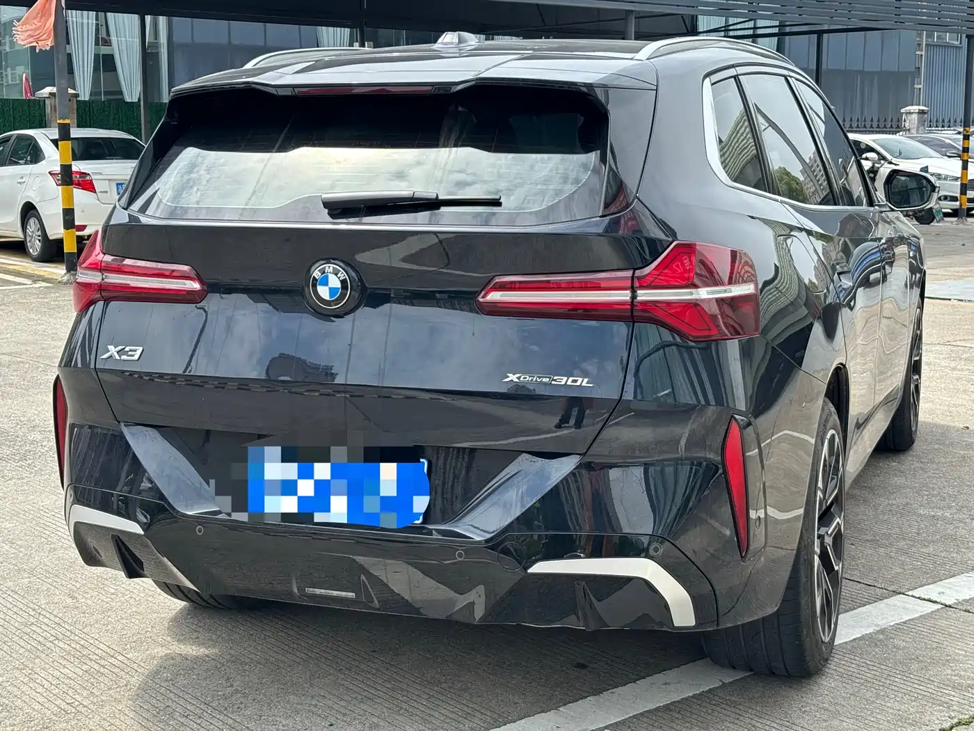 BMW X3 2025 xDrive30L Leading Model M Sport Black Package фото 15