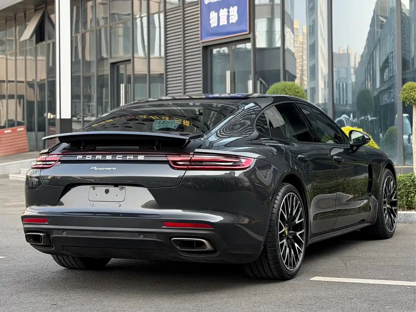 Porsche Panamera 2019 Panamera 2.9T фото 3