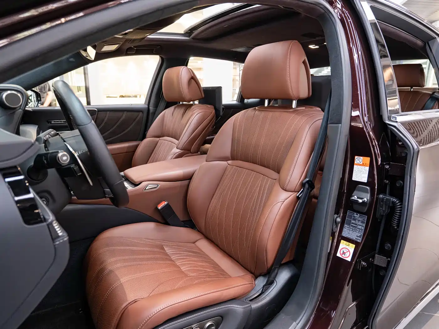 Lexus LS 2018 500h Executive Edition China V фото 11